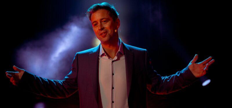 Ovce žerou první - 1