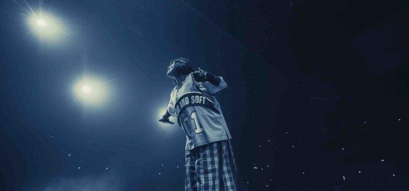 Billie Eilish – Hit Me Hard and Soft: The Tour - 1