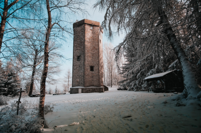 3 tipy na zimní výšlap za brdskými a podbrdskými památkami - 2 - rozhledna - studeny - vrch