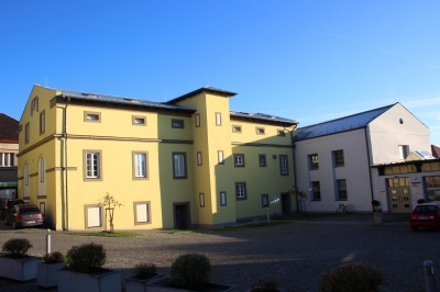 Podbrdské muzeum, Rožmitál pod Třemšínem - moderně pojaté muzeum, zaměřené na regionální tématiku, historii, tradice a zvyky, se zajímavou expozicí autoveteránů. (Foto Mgr. Jaroslav Hodrment ©)