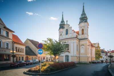 Kostel sv. Jana Nepomuckého, Rožmitál pod Třemšínem