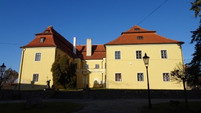 Muzeum Hořovicka, Hořovice -  v objektu hořovického Starého zámku. Uvádí historii regionu a jeho zajímavosti, osobnosti, kulturu, zvyky a obyčeje. (Foto Mgr. Jaroslav Hodrment ©)