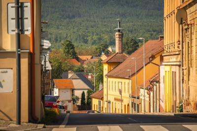 Přes Hřebeny na rozhlednu Studený vrch