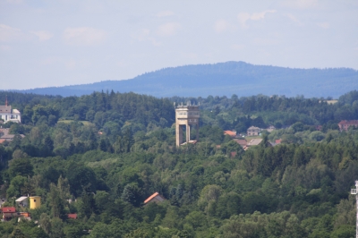 Rozhledna Rudolfka, Bohutín - těžní věž dolu Rudolf ve Vysoké Peci (část obce Bohutín) byla upravena jako rozhledna. Vynikající rozhled na nedaleké Brdy.  (Foto Mgr. Jaroslav Hodrment ©)