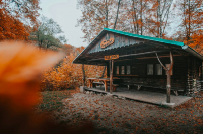 Za prvními turisty kolem Svatojánských proudů